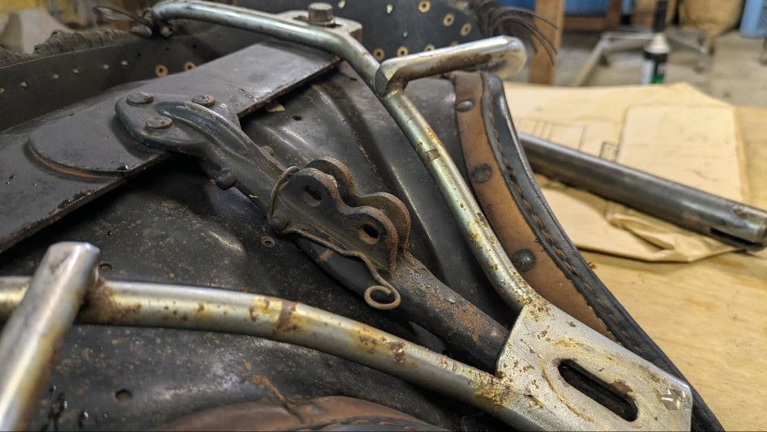 ☆ショベルヘッドパーツS　シート＆シートプランジャアッシー☆