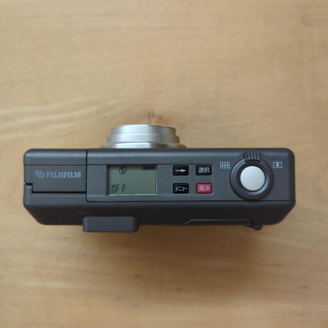 【ちょこ】ナチュラ クラシカ コンパクトカメラ フジフイルム NATURA