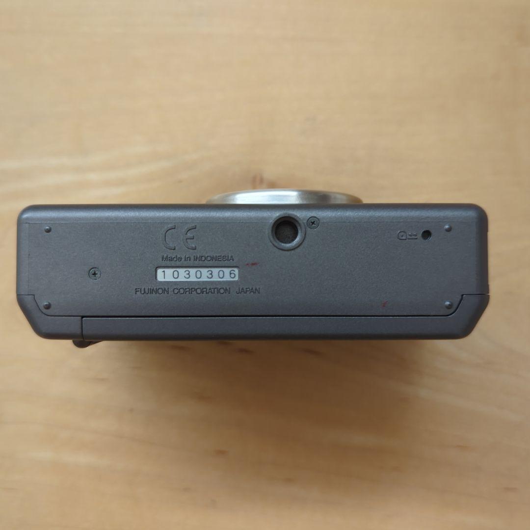 【ちょこ】ナチュラ クラシカ コンパクトカメラ フジフイルム NATURA