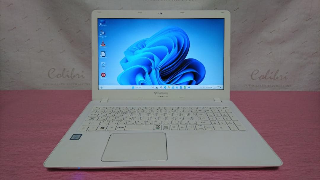 ゲートウェイ i3(第6世代） SSDノートパソコン