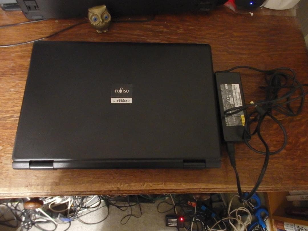 Fujitsu ノートPC 動作確認済み 中古 FMV-A8270