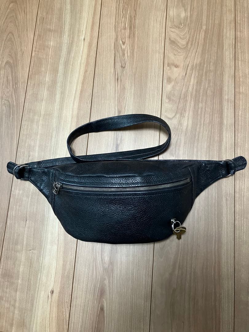 ジャムホームメイド　レザーボディーバック　本革