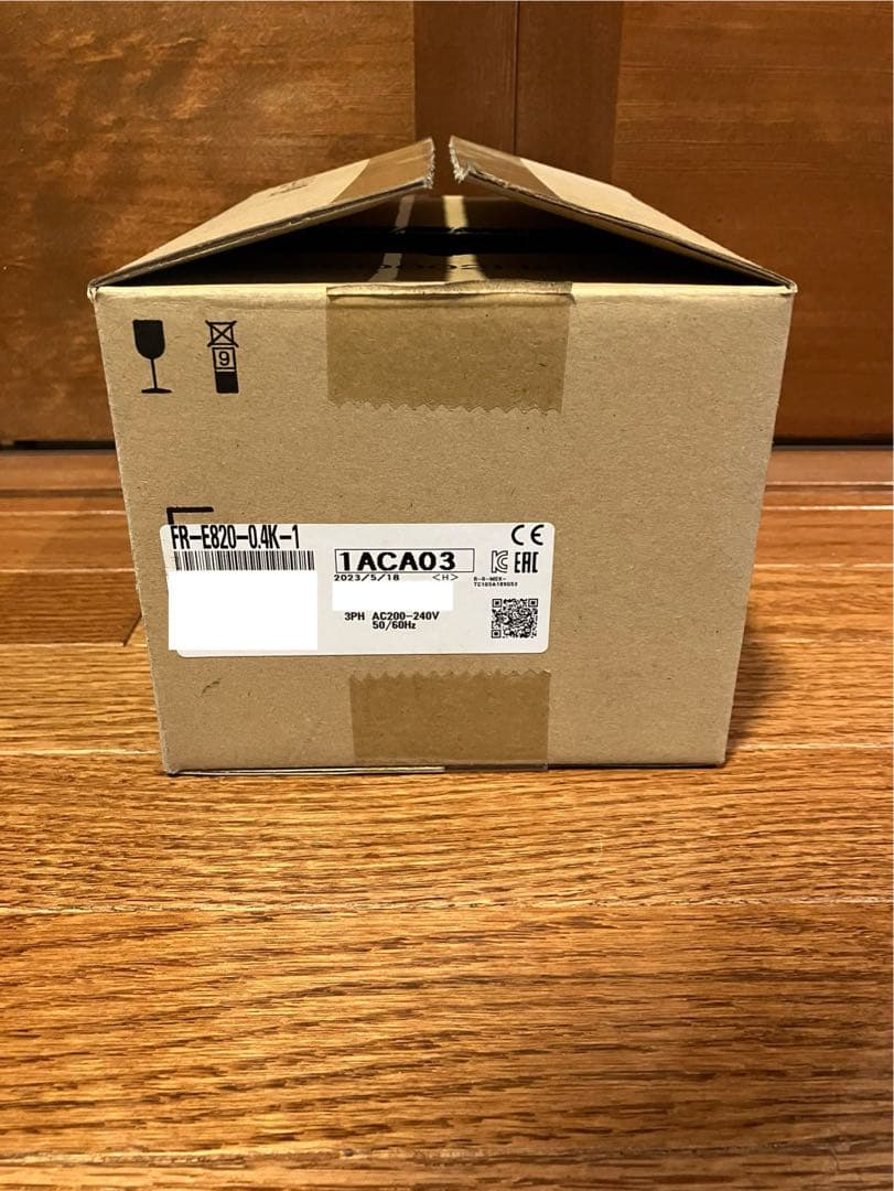 【新品開封済み】2023年5月製 三菱インバータ FR-E820-0.4K-1②