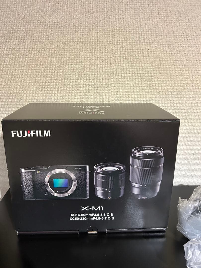 FUJIFILM X−M1