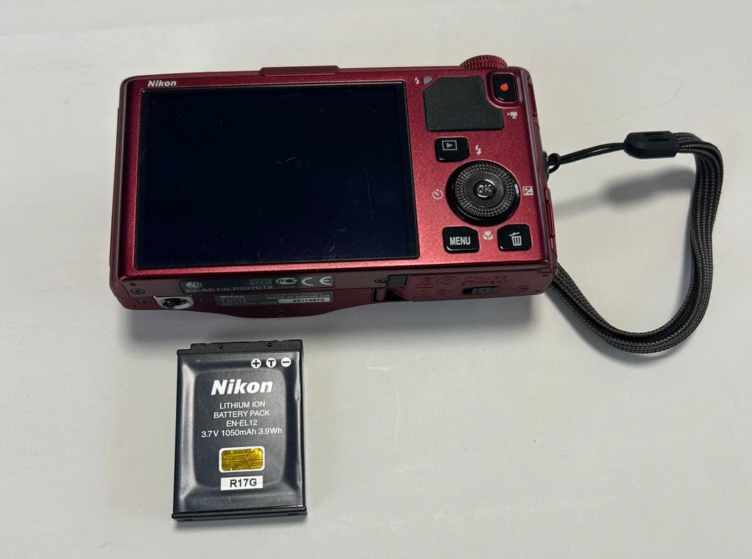 Nikon COOLPIX S9500 22倍ズーム