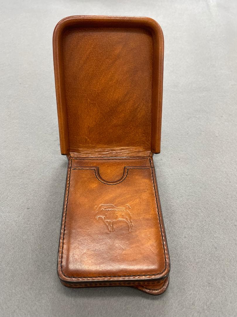 トラッドバイソン TRADBISON　本革　財布　カードケース