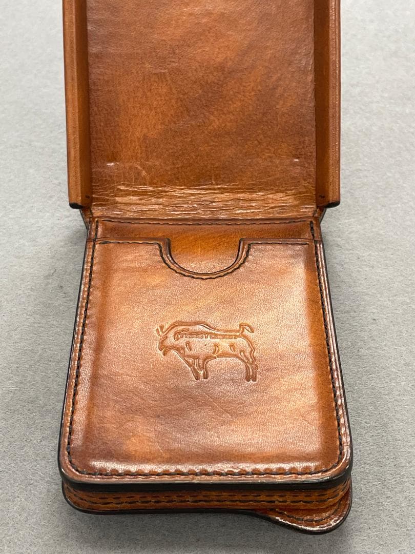 トラッドバイソン TRADBISON　本革　財布　カードケース