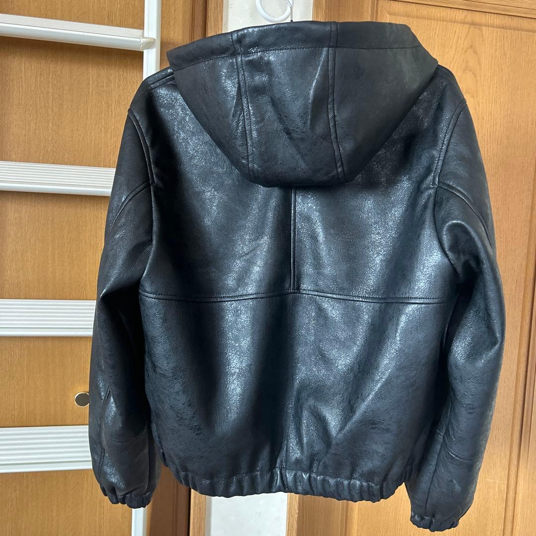 ZARA フェイクレザー　フード付きジャケット