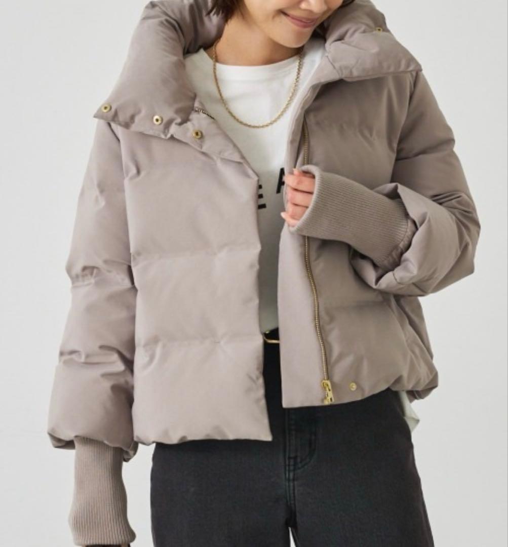 アバハウスマヴィ　袖リブシームレススタンドダウン　　Lサイズ