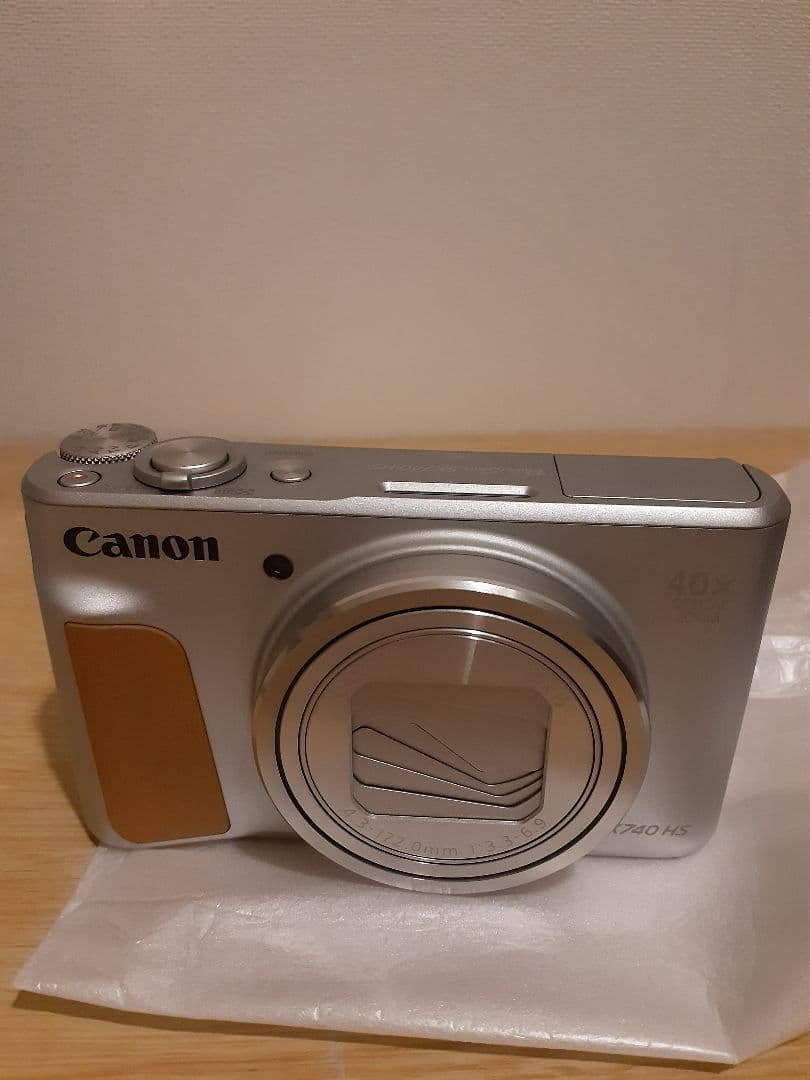 最安値★極美品★Canon PowerShot SX740 HS シルバー