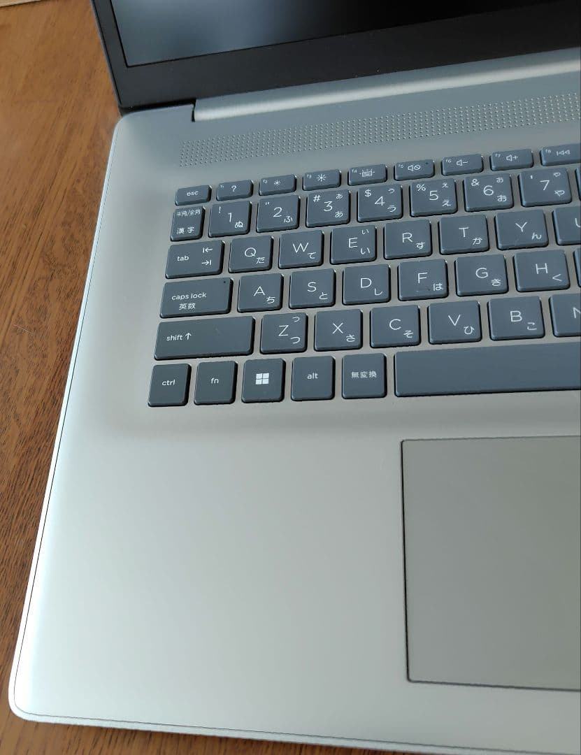 HP17.3インチ　ノートパソコン　17-cn4000TU