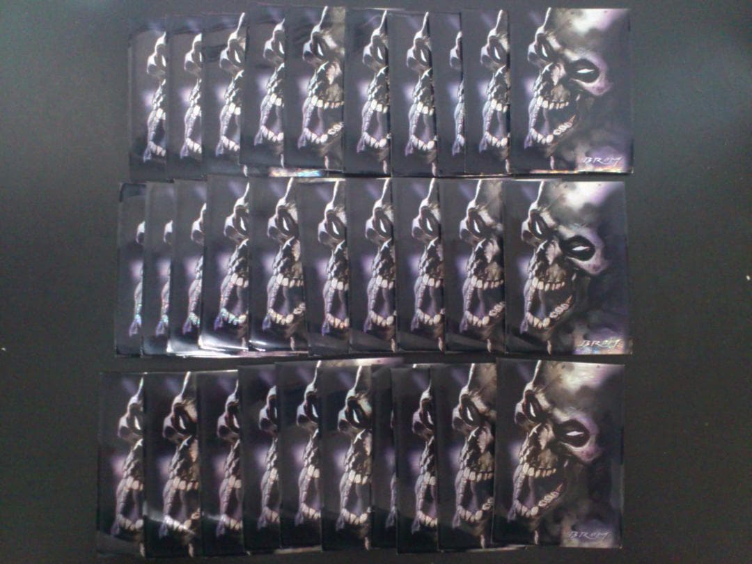 Ultra PRO スリーブ ARTISTS SERIES どくろ BROM