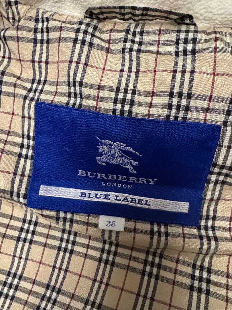 Burberry チェック柄ダウンジャケット ホワイト