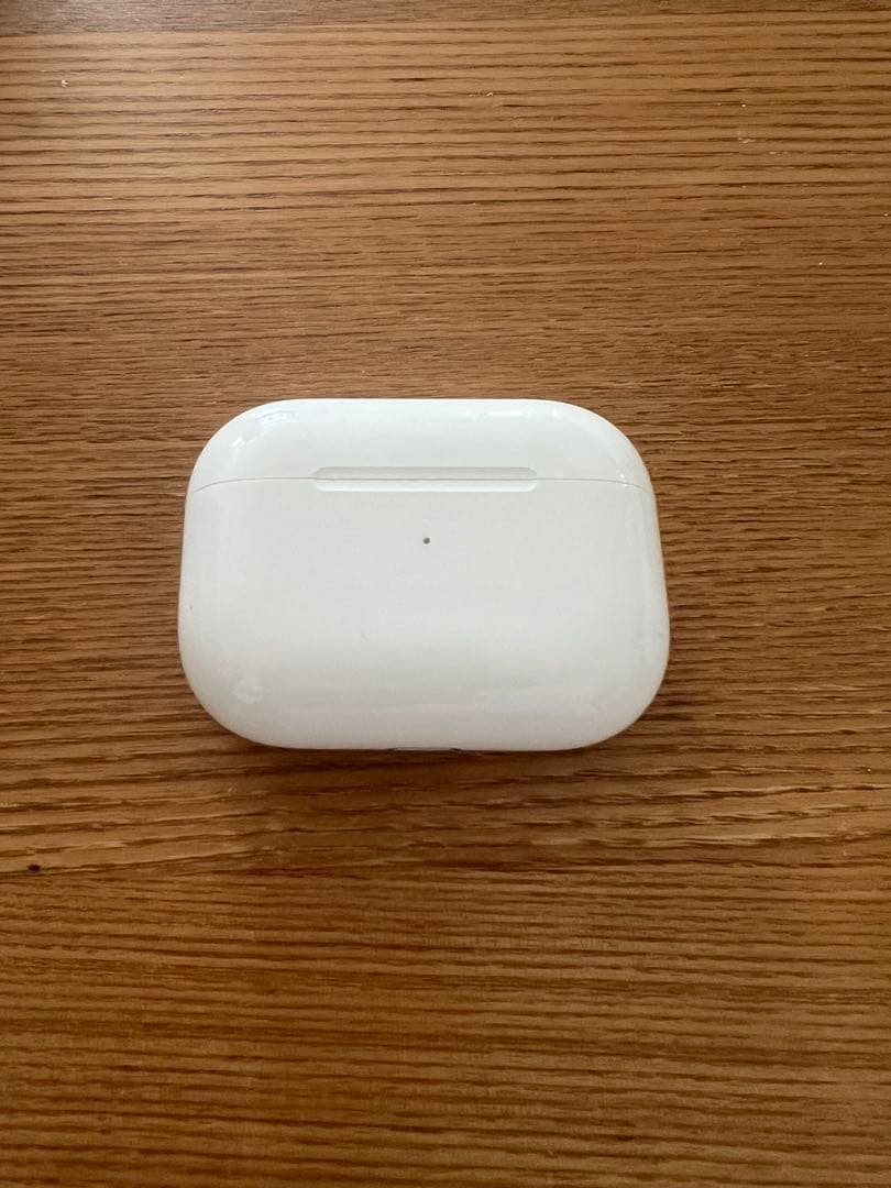 【中古】AirPodsPro(第一世代)本体 ホワイト 充電ケーブル付き