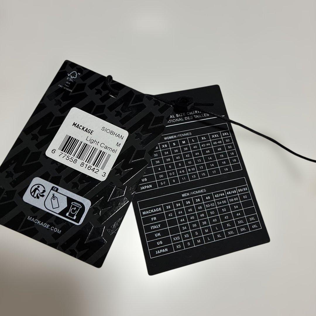 【一度のみ使用　新品同様】Mackage Siobhan ダウンジャケット