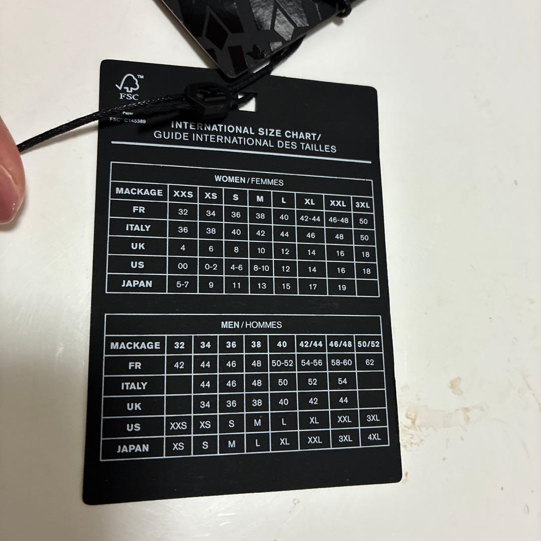 【一度のみ使用　新品同様】Mackage Siobhan ダウンジャケット