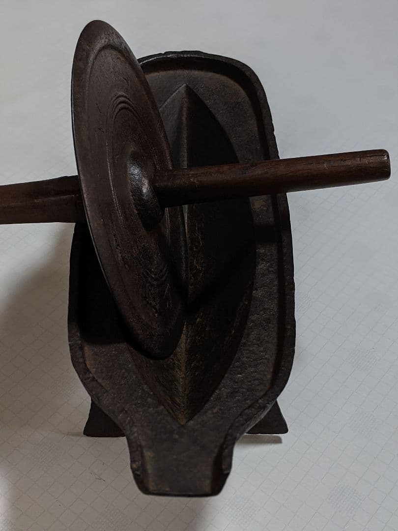 薬研 やげん 鉄製 漢方 粉砕 調剤道具 古民具アンティーク