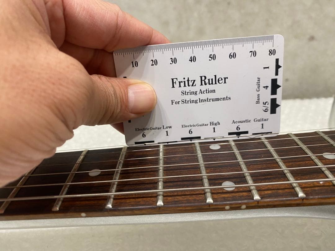 TOKAI LOVEROCK MODEL 薄型レスポール　汎用ハードケース付き