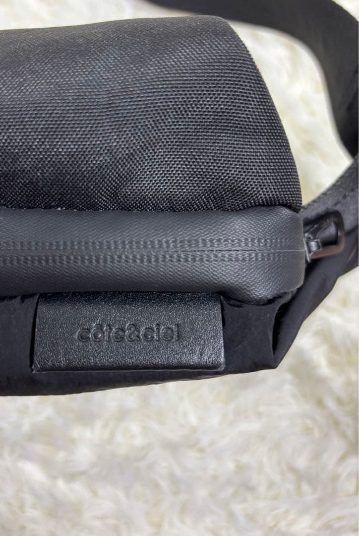 Cote&Ciel コートエシエル　ボディバッグ　ショルダーバッグ　黒