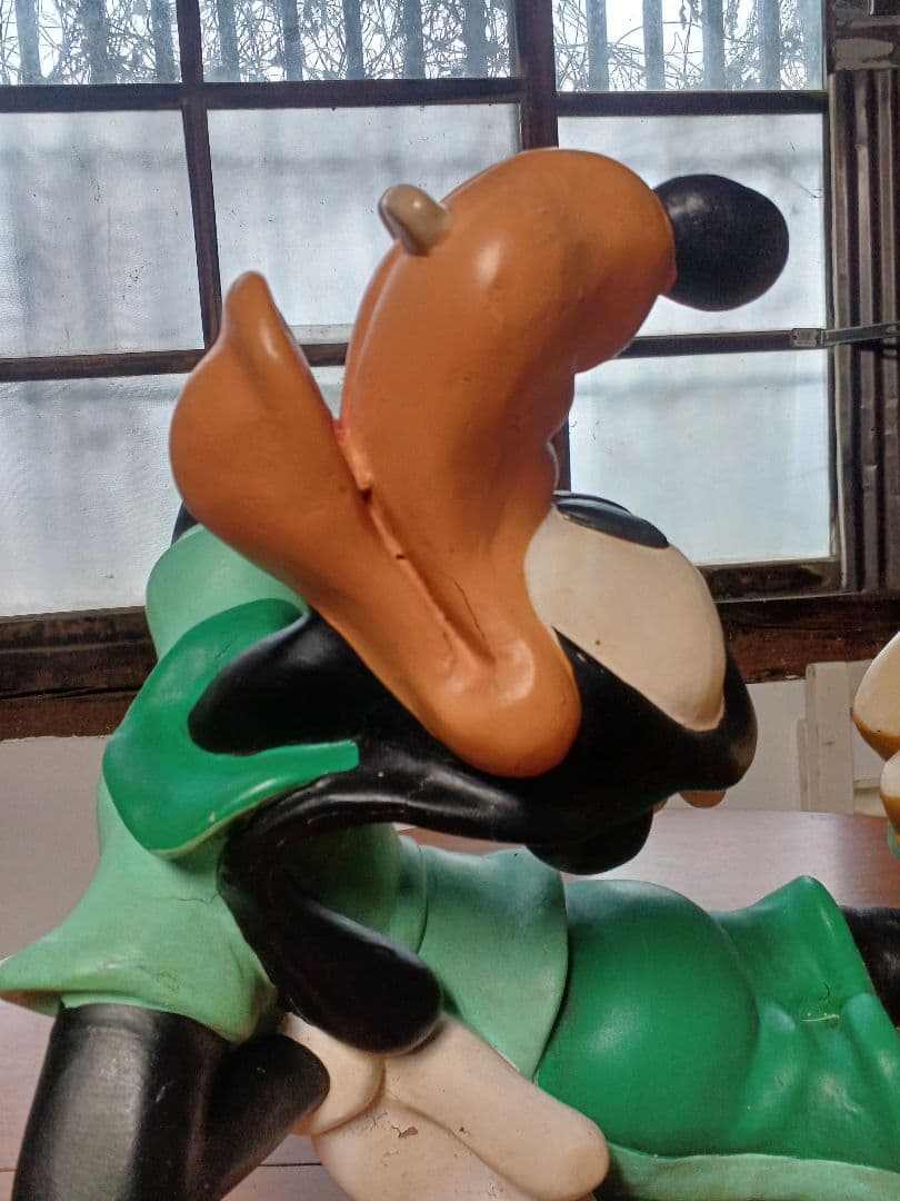 希少！ グーフィー 大型　フィギュア　ディズニー