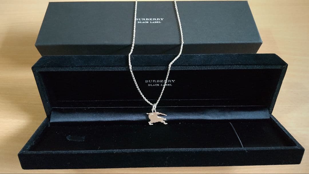 BURBERRY BLACK LABEL バーバリーブラックレーベル ネックレス