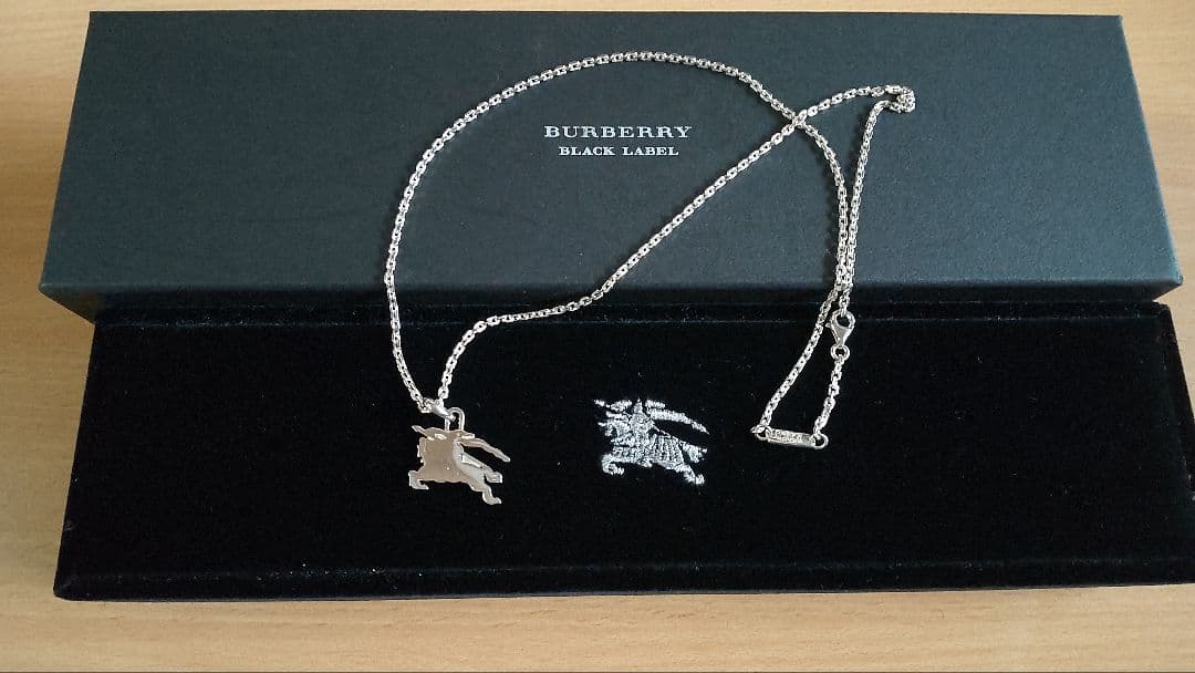 BURBERRY BLACK LABEL バーバリーブラックレーベル ネックレス