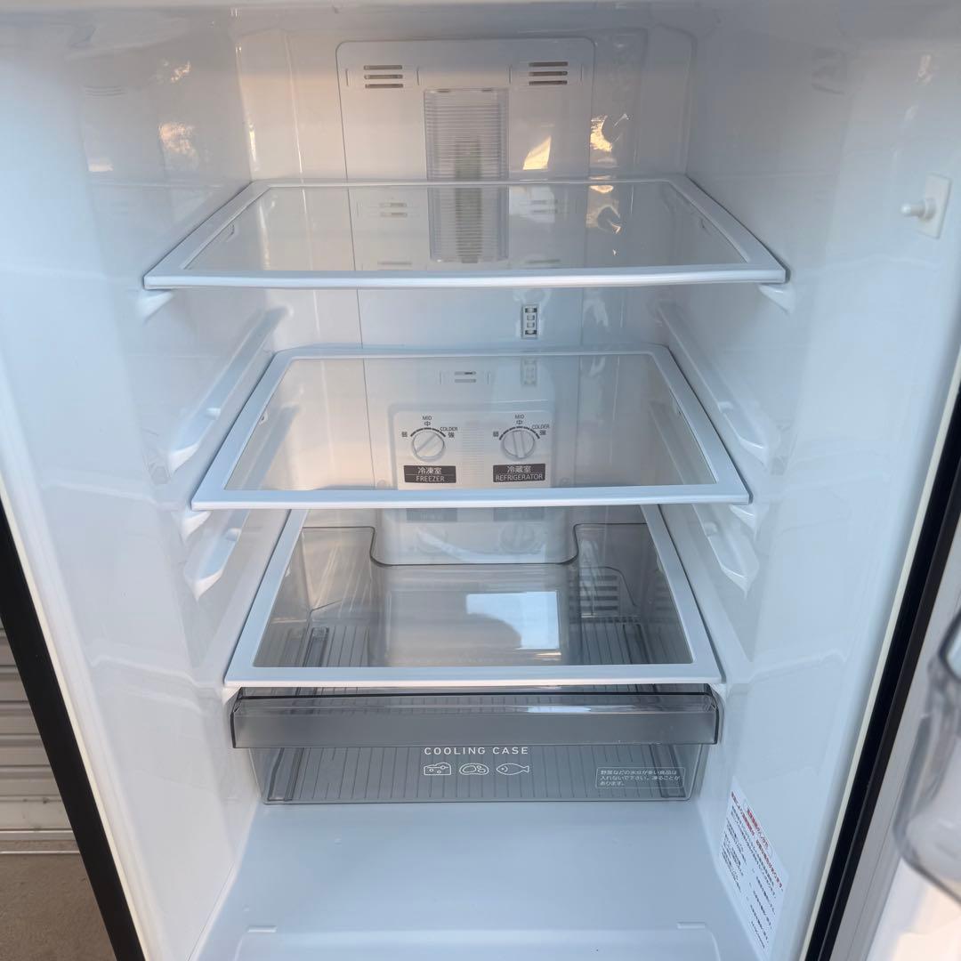 ●美品 女性オーナー 三菱 冷蔵庫 MR-P15EG-B 146L 2021年製