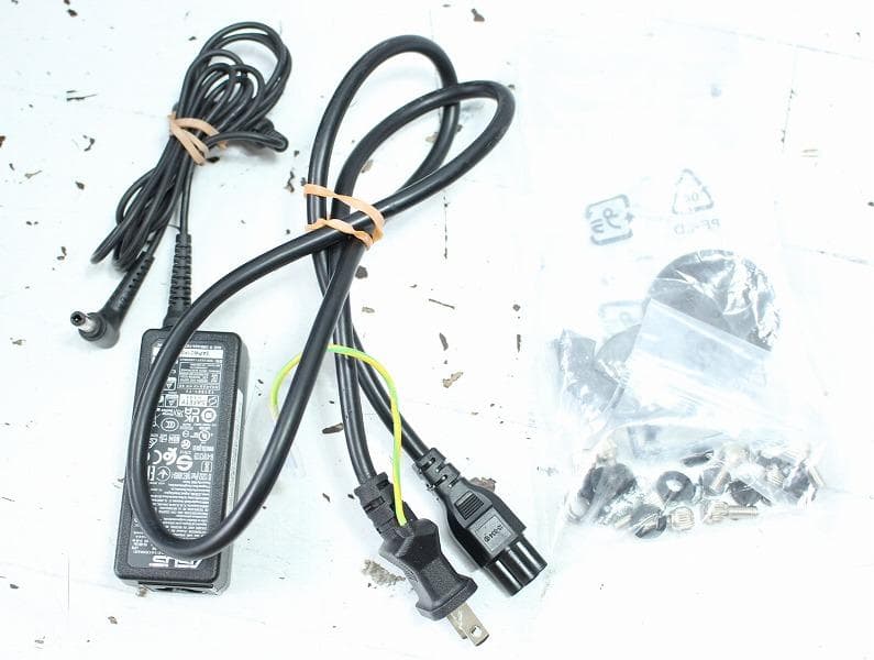 ASUS VG248QG 24.5インチ ゲーミングモニター