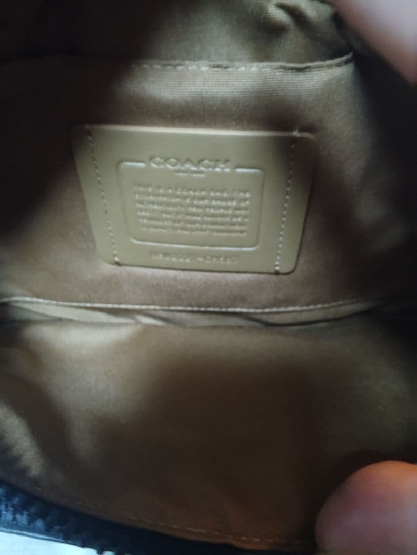 【ひっこ】COACH シグネチャ コーチスタンプ トラック ボディバッグ