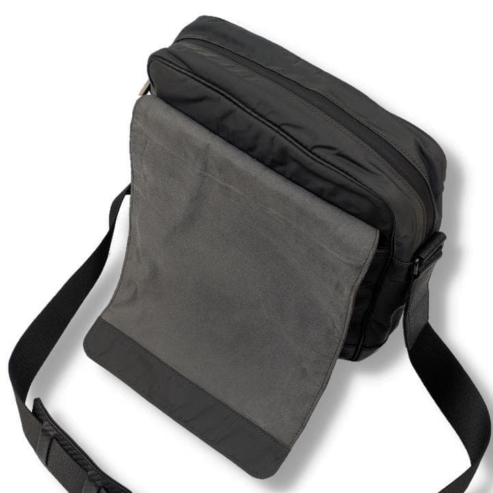 【美品】ダンヒル メッセンジャーバッグ クロスボディバッグ ナイロン レザー