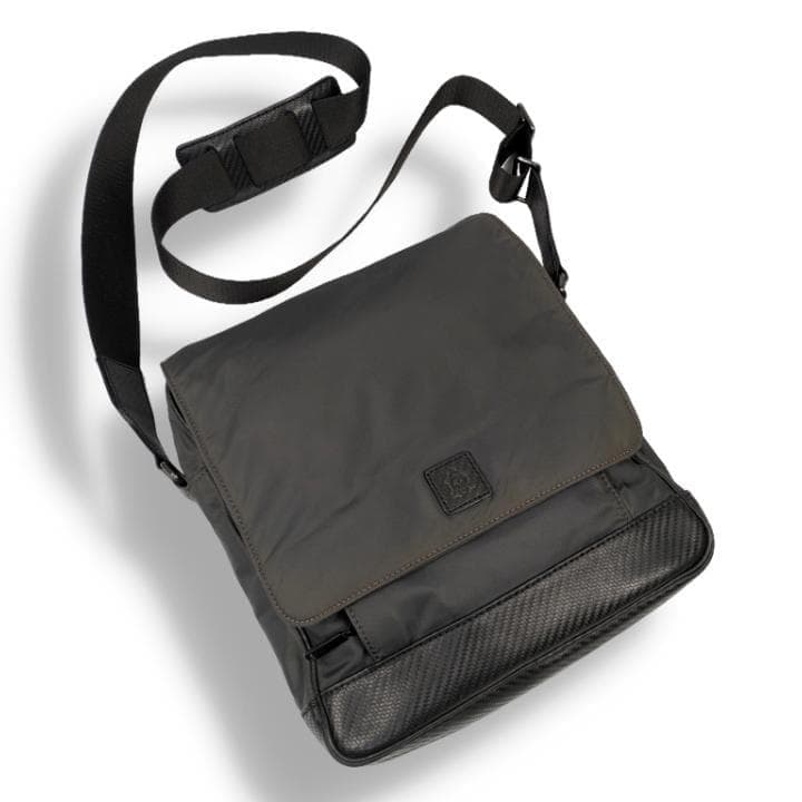 【美品】ダンヒル メッセンジャーバッグ クロスボディバッグ ナイロン レザー