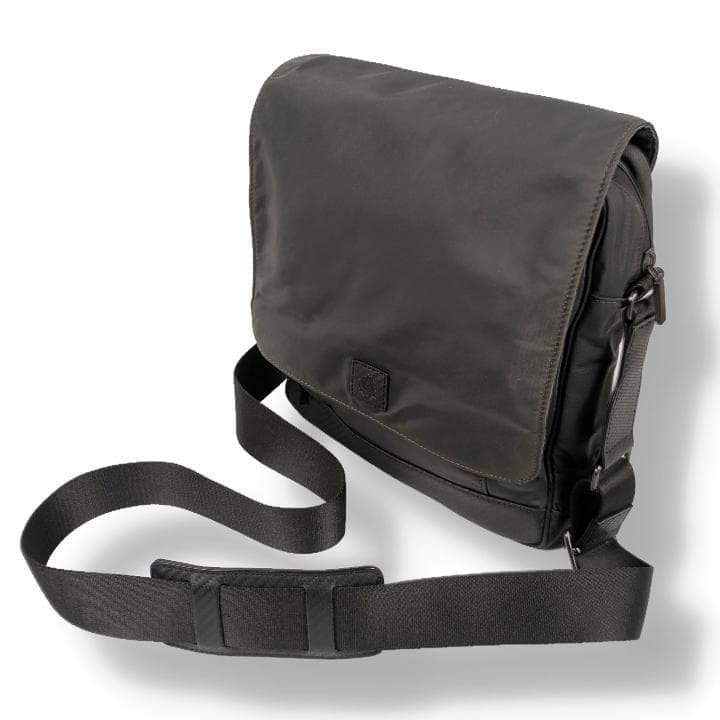 【美品】ダンヒル メッセンジャーバッグ クロスボディバッグ ナイロン レザー