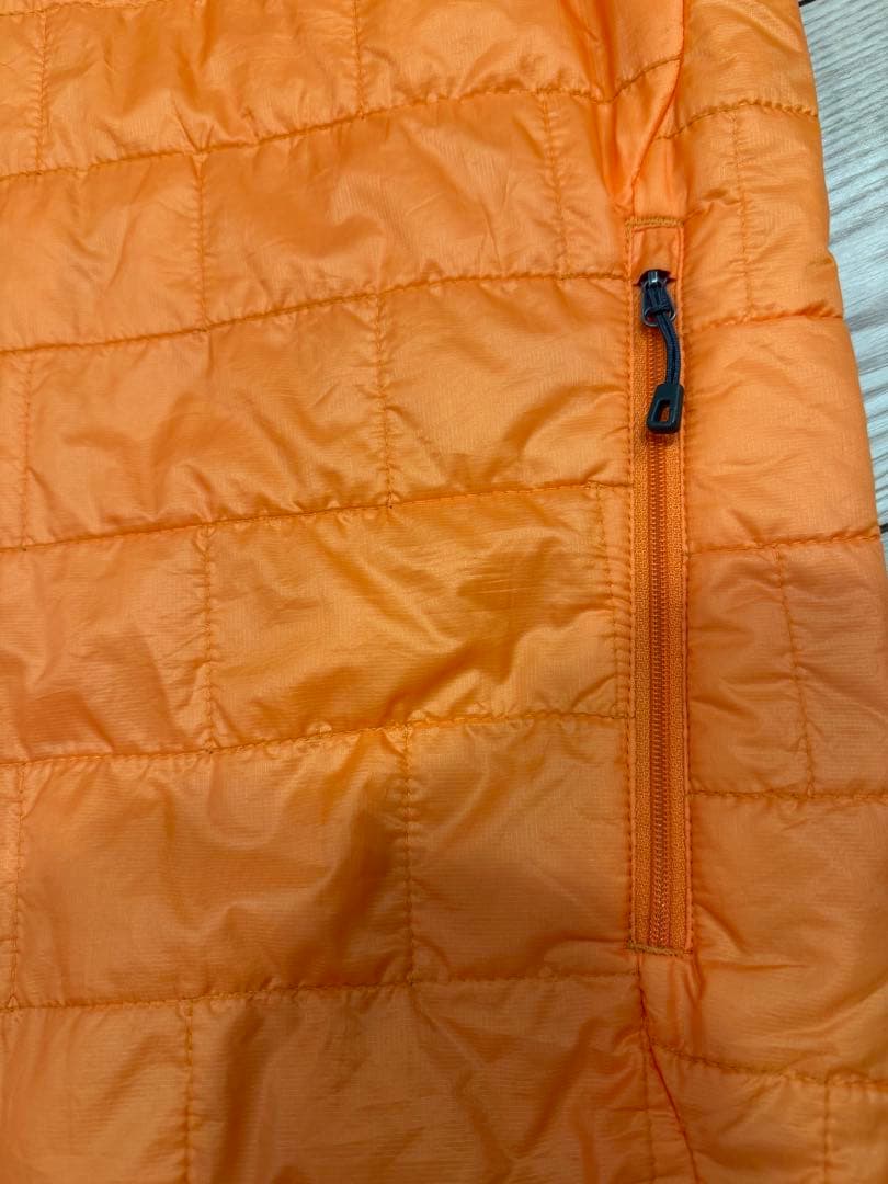 patagonia オレンジ ベスト
