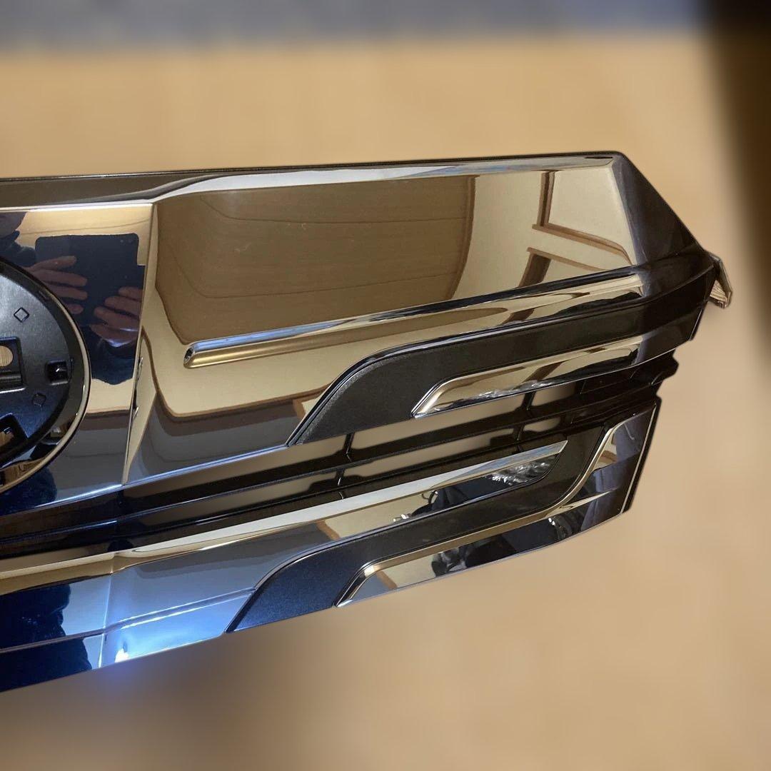 トヨタアルファード40フロントグリル クローム仕上げ