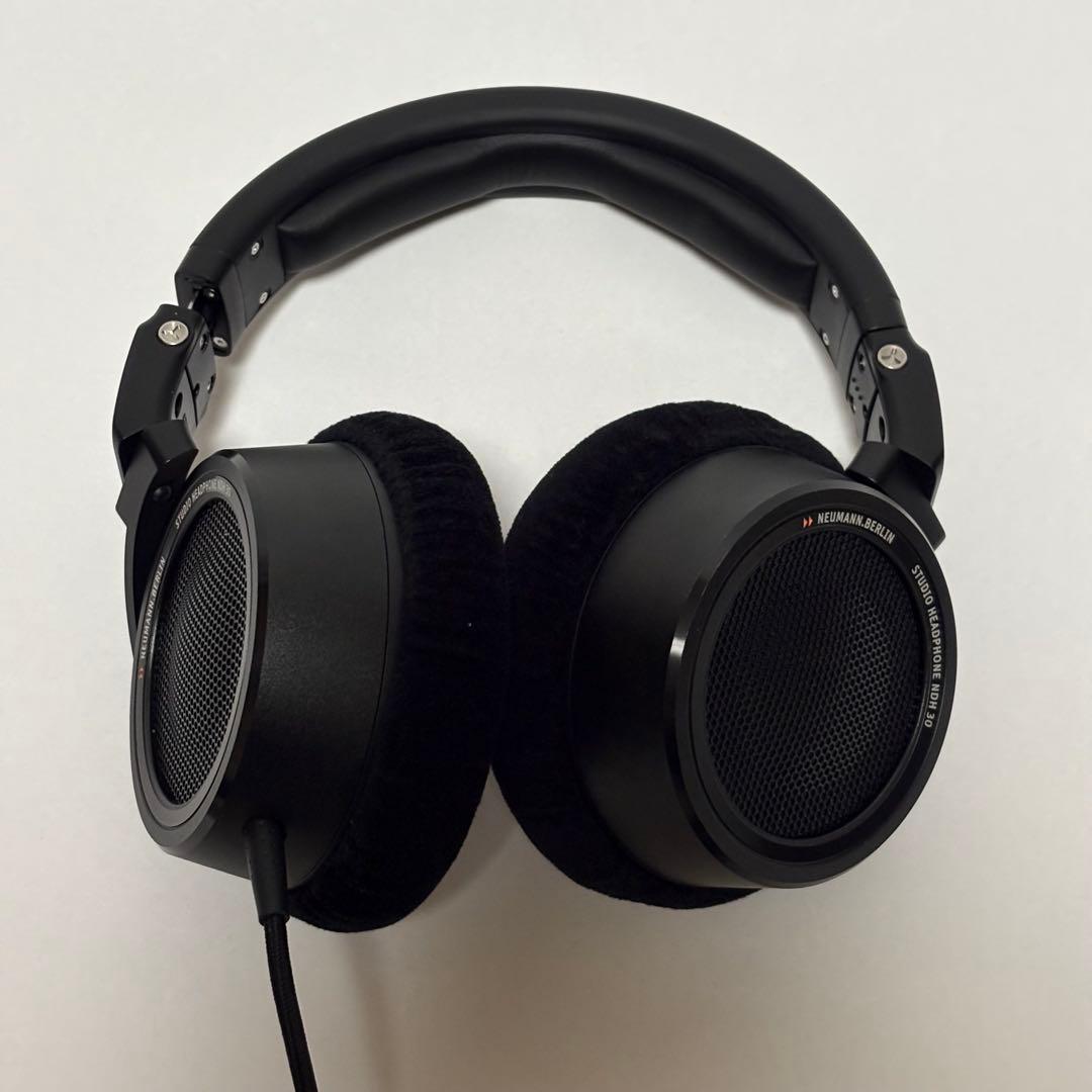 NEUMANN NDH30 Black Editionノイマンスタジオヘッドホン