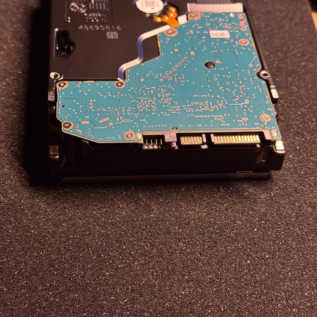 東芝 16TB 3.5インチHDD MG08ACA16TE