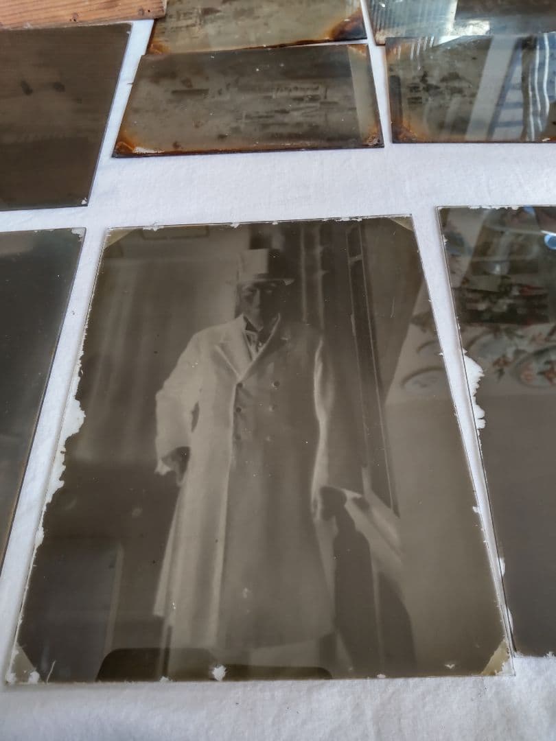 浅野総一郎ガラス写真乾板１3枚木箱付き