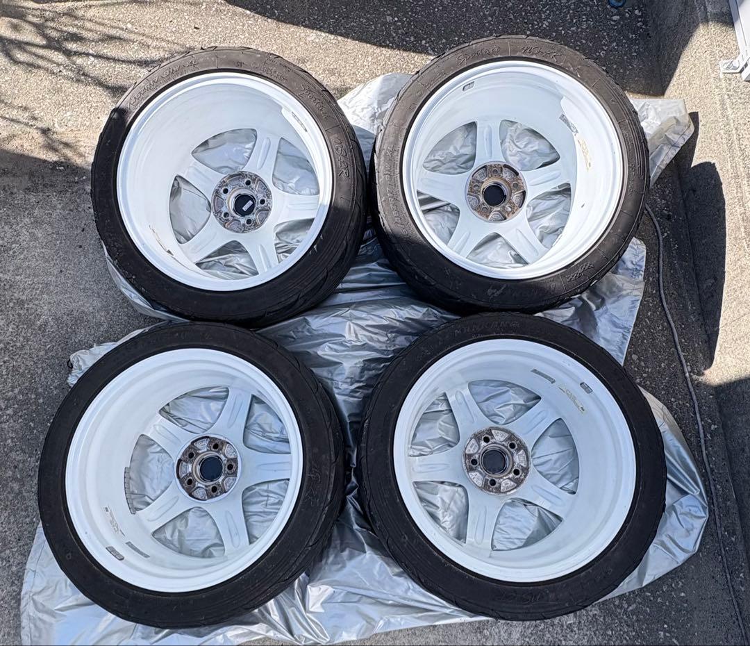 ENKEIエンケイPF05 17インチ8j pcd100 白ホイ