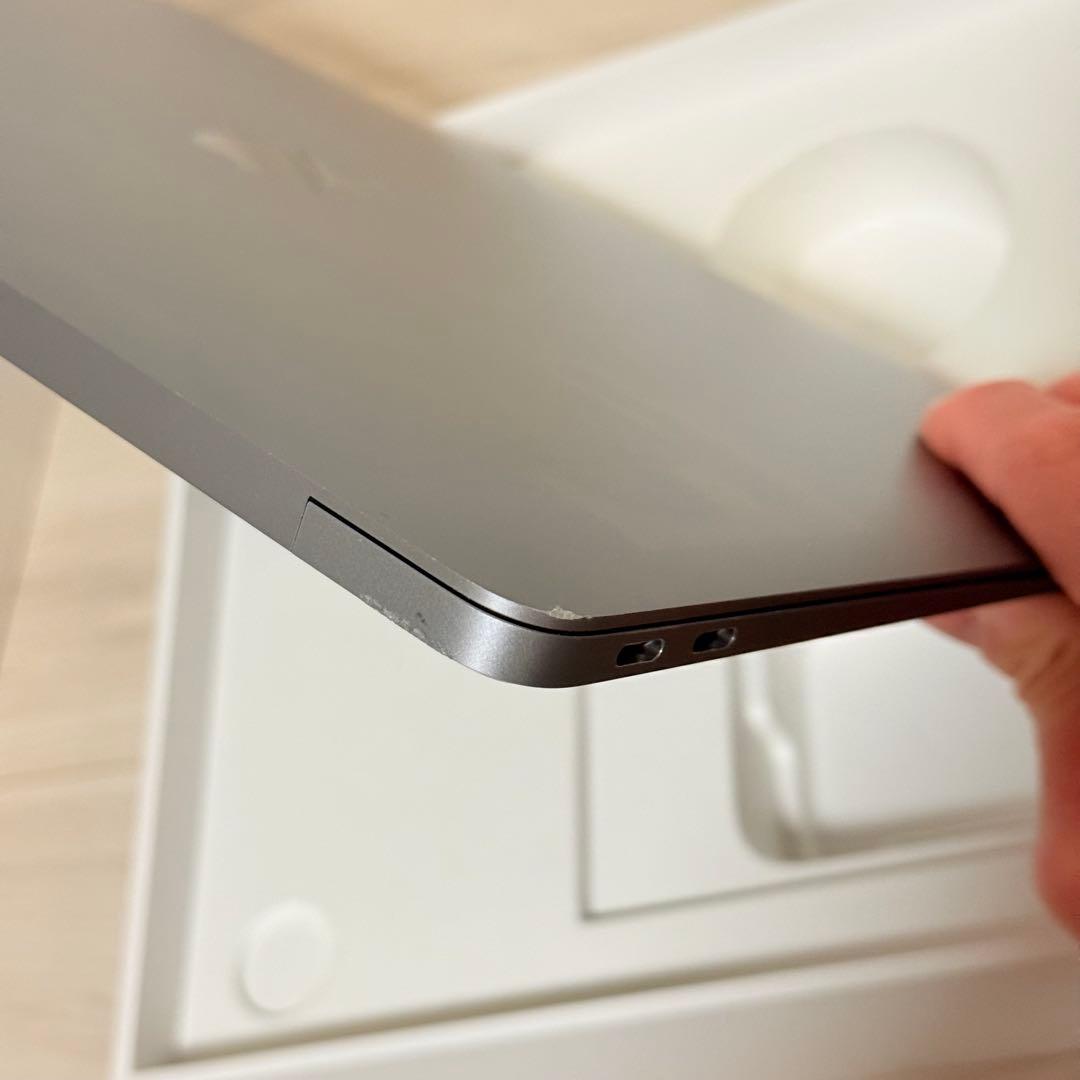 美品　MacBook Air 2020 M1 8GB 256GB A2337