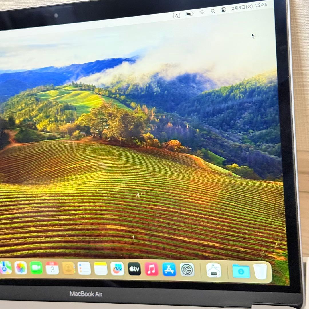 美品　MacBook Air 2020 M1 8GB 256GB A2337