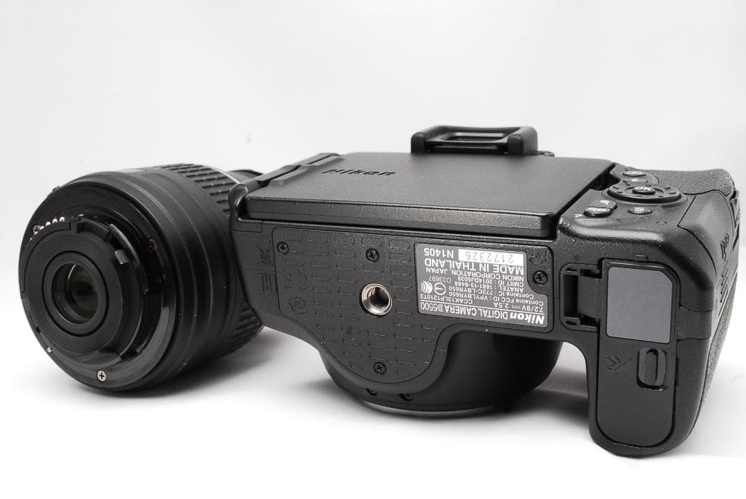 Nikon D5500 S数新品級 デジタル一眼レフ 18-55mmレンズ付き