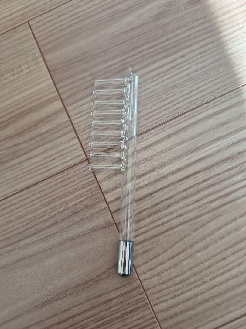 1台で、4つの美肌アプローチ。 浸透・引き締め・整肌・スポットケアまで。