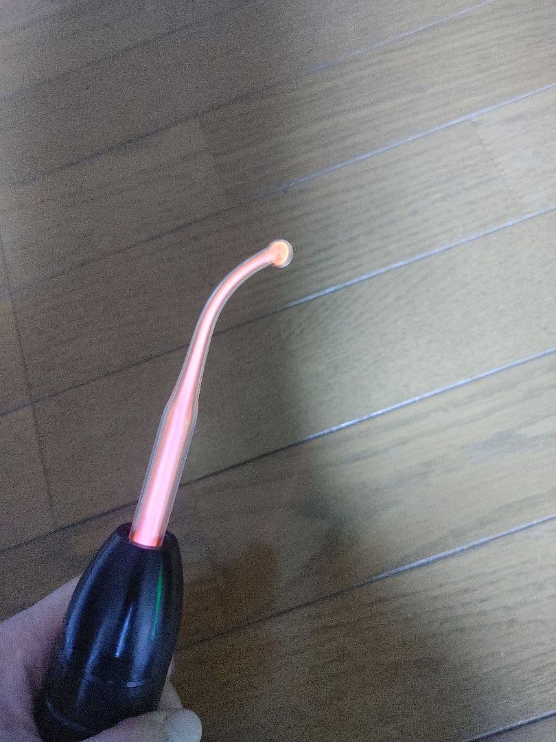 1台で、4つの美肌アプローチ。 浸透・引き締め・整肌・スポットケアまで。