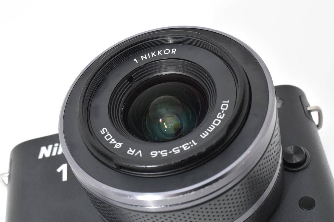 ★極上品★ Nikon 1 J1 NIKKOR 10-30mm VR