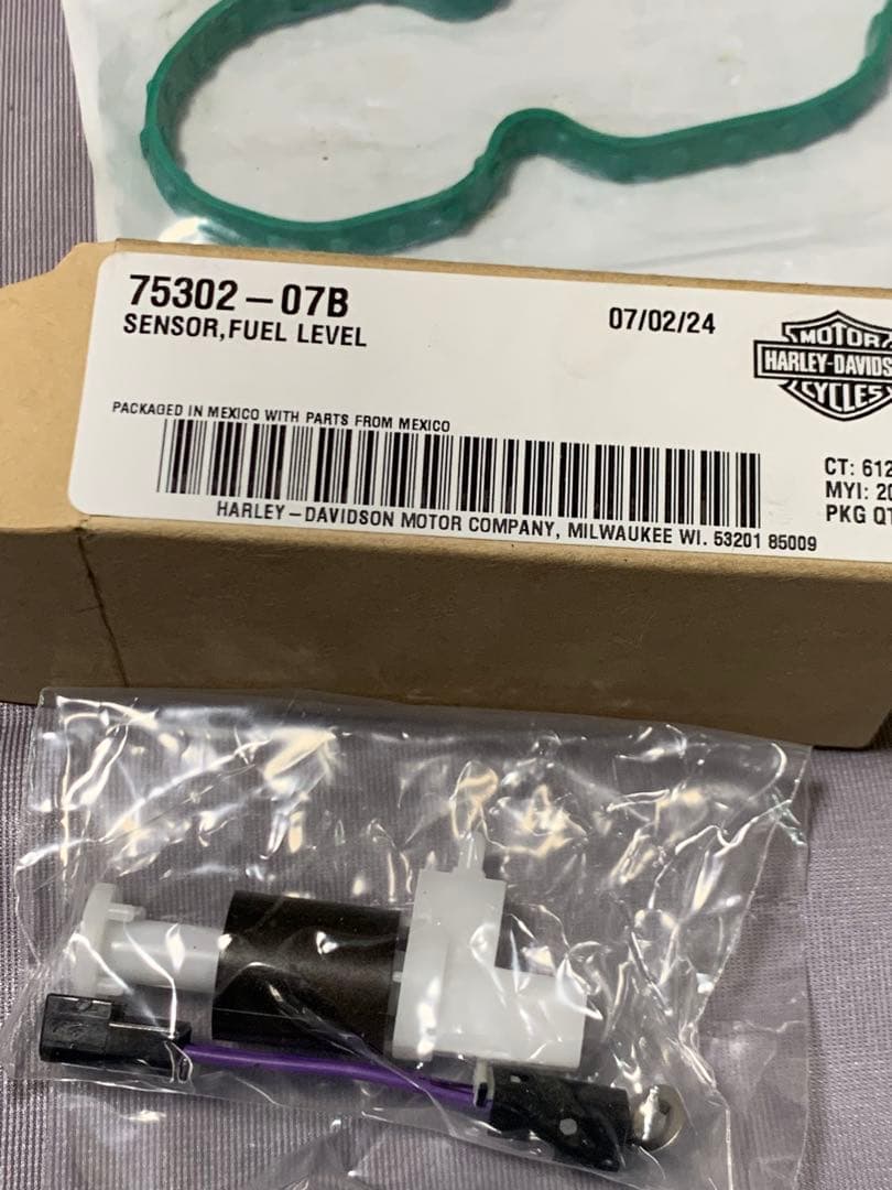 スポーツスター用燃料レベルセンサー 75302-07B