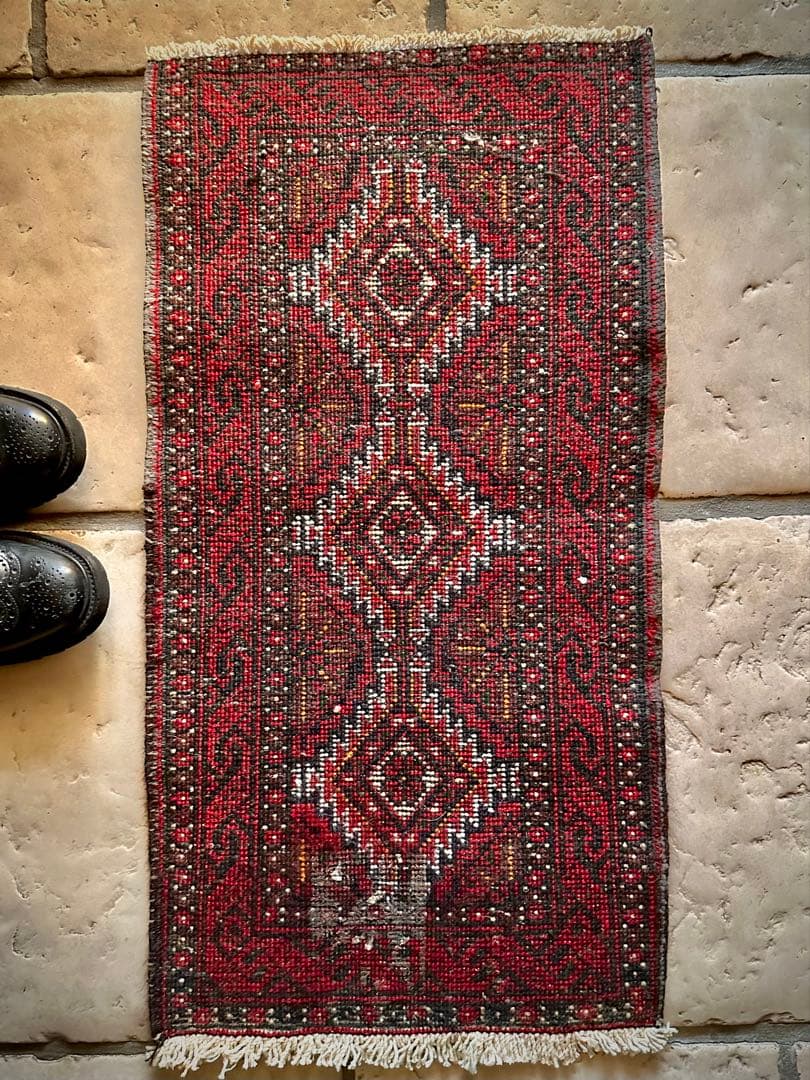 トライバルラグ　ヴィンテージラグ　ミニラグ　バルーチ族　プリミティブアート　美品