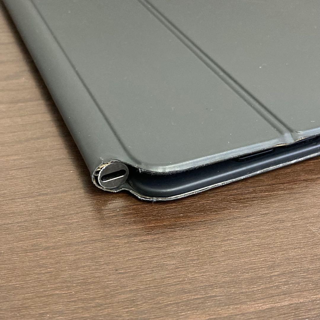 Apple 11インチ iPad Magic Keyboard MXQT2J/A