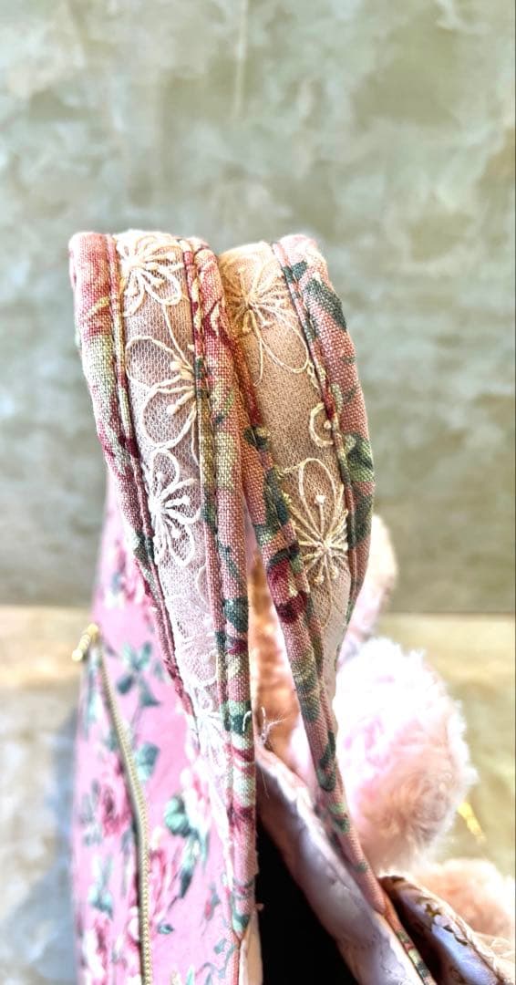 コヤンイサムチョン　アンティックローズ×ラメレース　ふわふわフリルバッグ