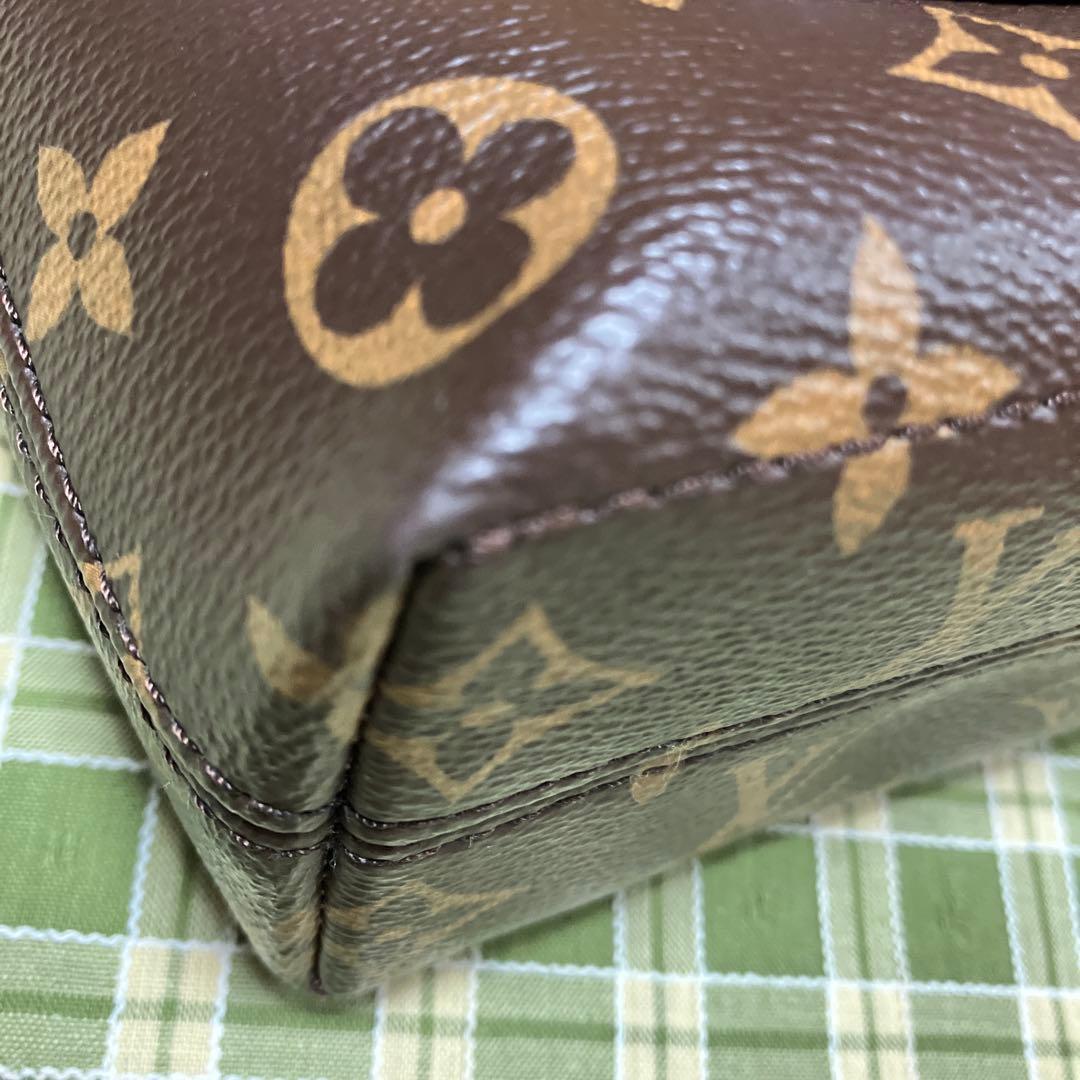 カ*シ様 ルイヴィトン マグネティックメッセンジャー M45557