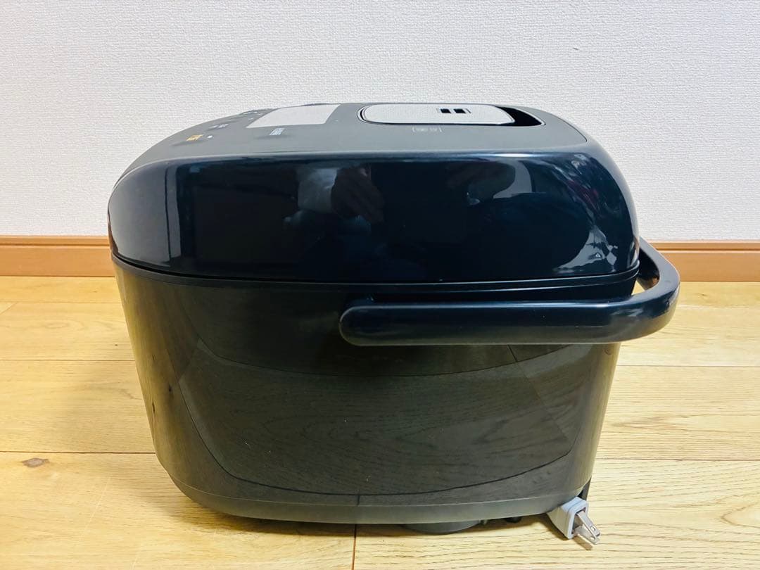 アイリスオーヤマ　圧力IHジャー炊飯器10合 RC-PD10-B 2022年製